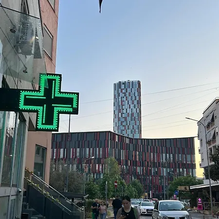 Air Albania شقة *